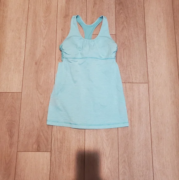 Lululemon Turbo Tank Size 8 - Picture 4 of 13